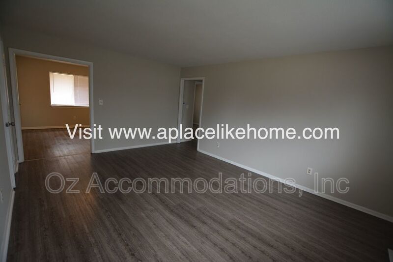 3607 W 47th St, Roeland Park, KS 66205 property image