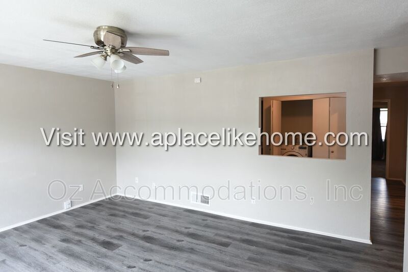 1428 NW 64th Terr, Kansas City, MO  64118 property image