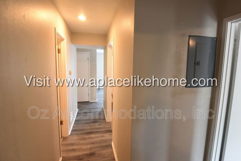 1428 NW 64th Terr, Kansas City, MO  64118 property image