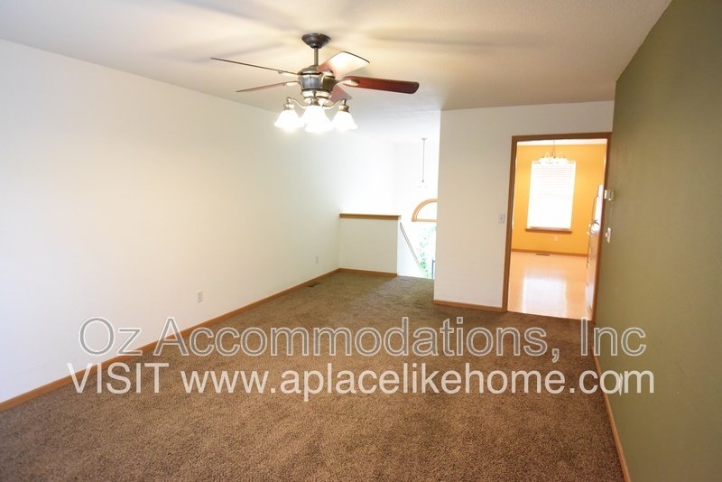 AVAILABLE NOW! 8626 N. Cleveland Ln. Kansas City 45156 property image