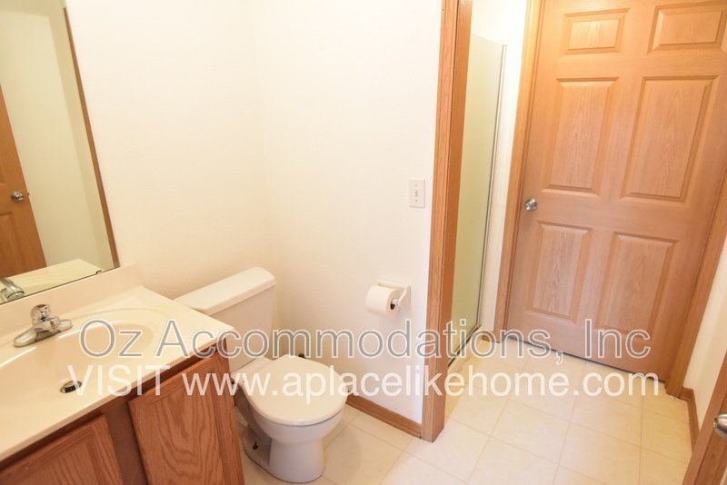 AVAILABLE NOW! 8626 N. Cleveland Ln. Kansas City 45156 property image
