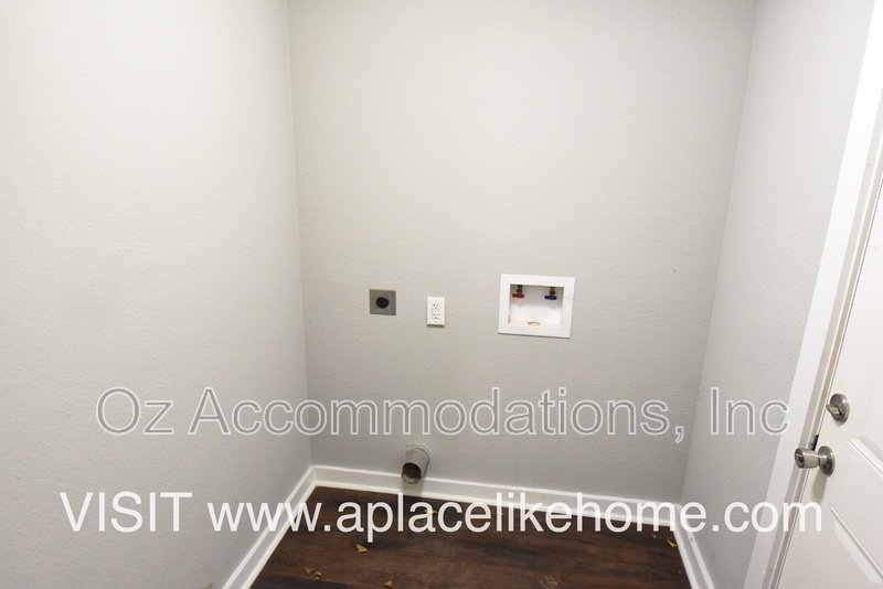 1408 N 2nd St property image