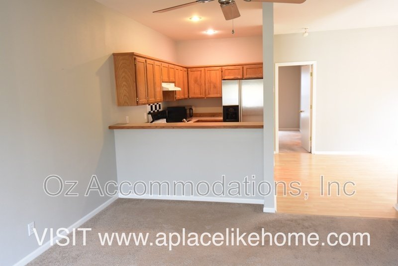 Charming 3-Bedroom, 2-Bath Home in Olathe – Washer & Dryer Included + Lawn Care Provided! property image