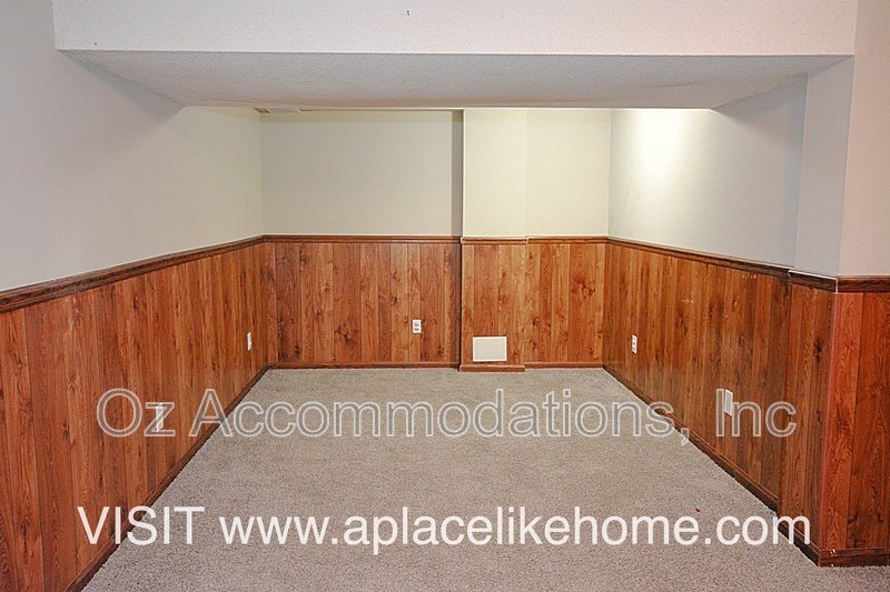 8503 Sarah Ln property image