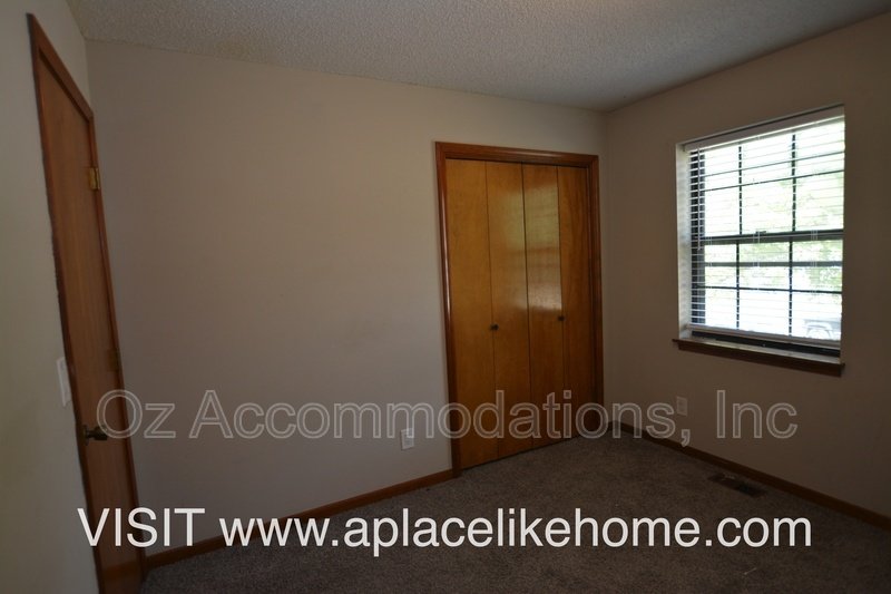 8503 Sarah Ln property image