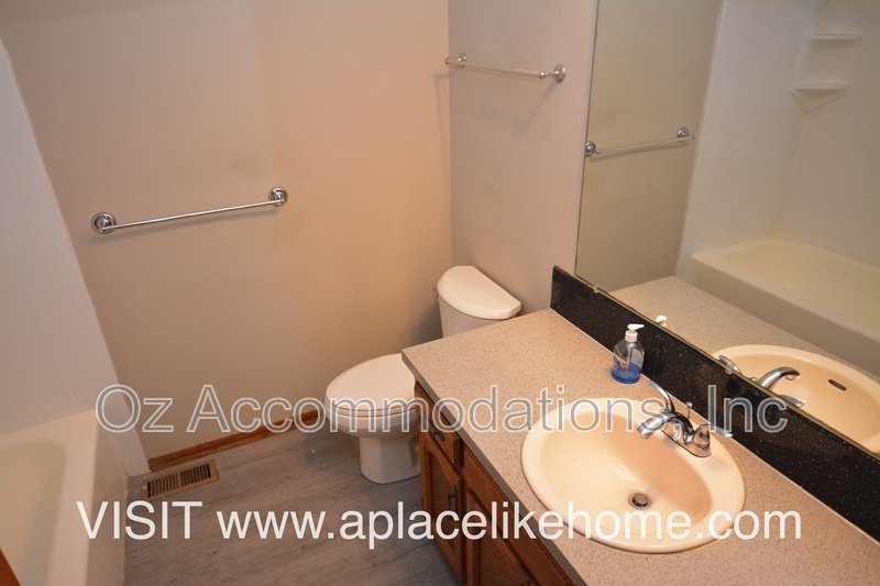 8503 Sarah Ln property image