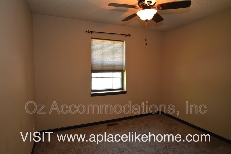 8503 Sarah Ln property image