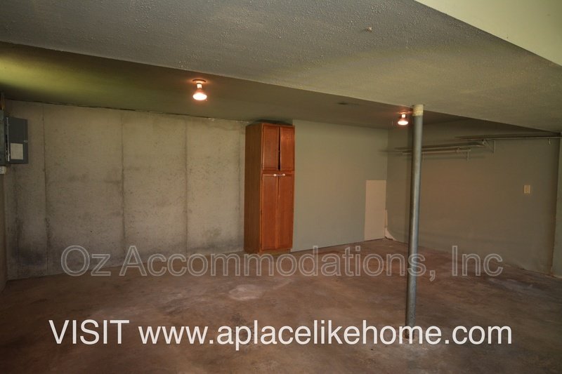 8503 Sarah Ln property image