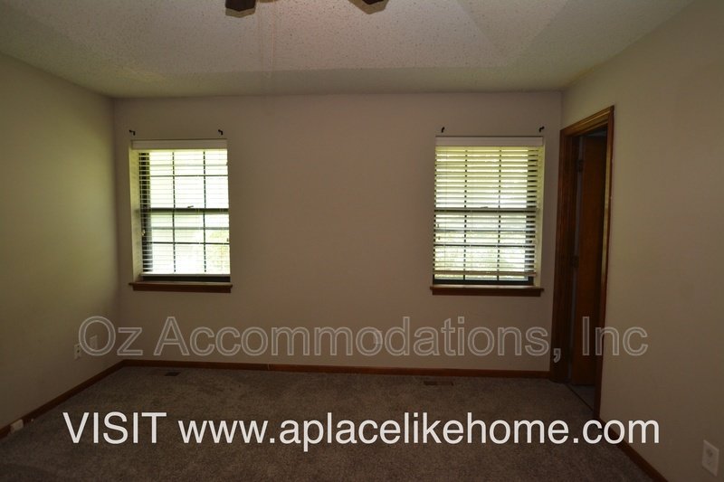 8503 Sarah Ln property image