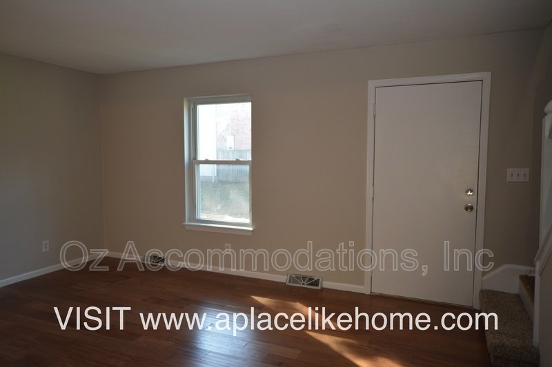 6124 E 129th St property image