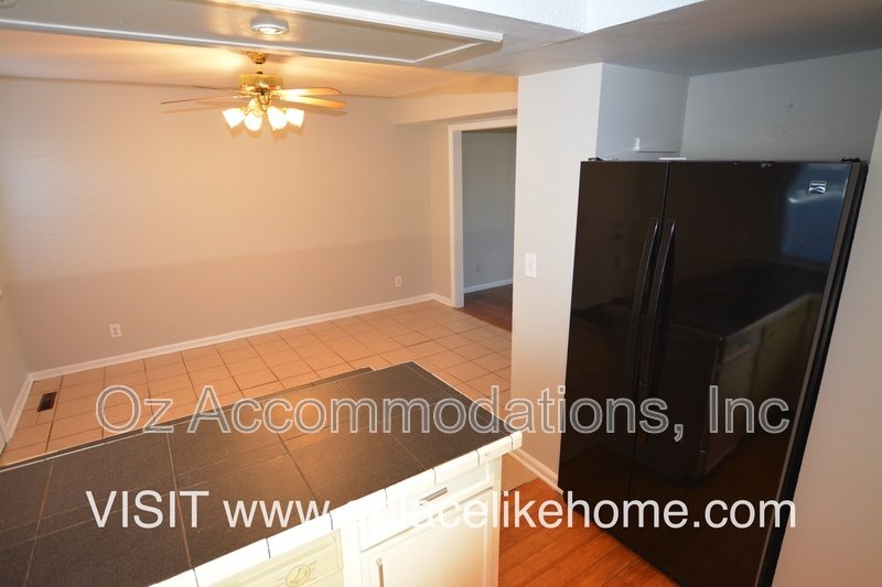 6124 E 129th St property image