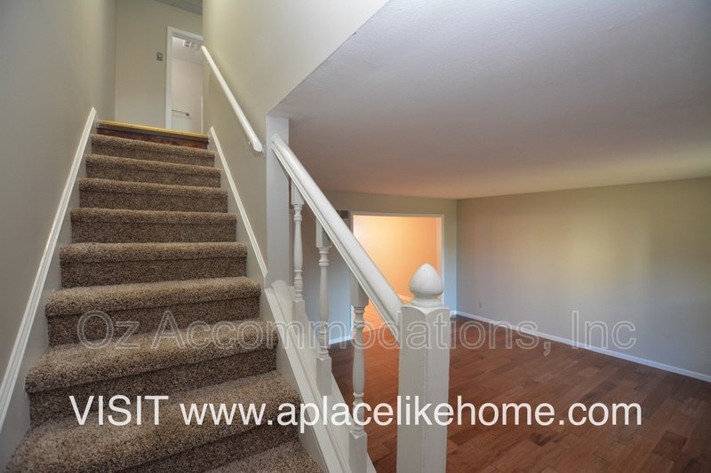 6124 E 129th St property image