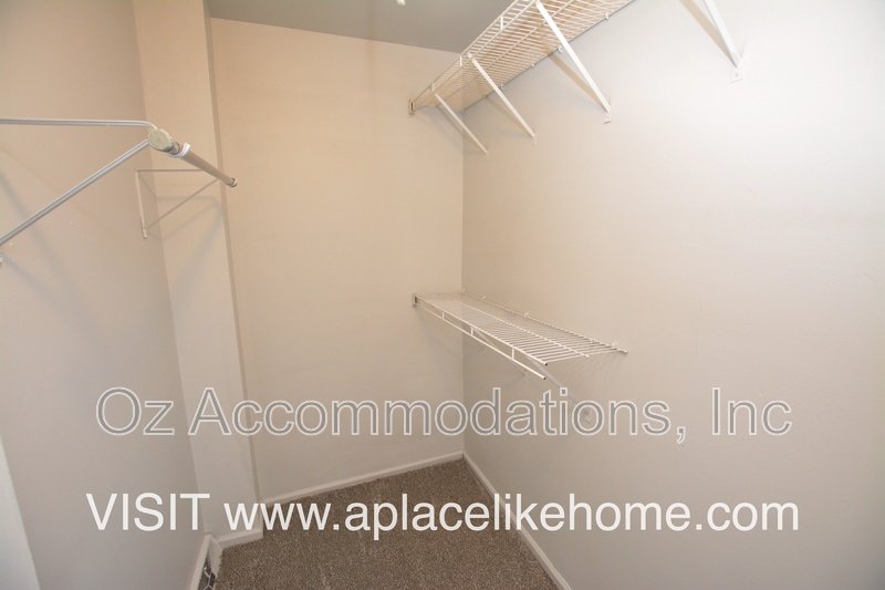 6124 E 129th St property image