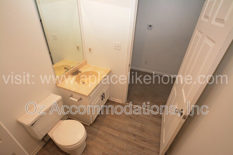 Ready to View - 611 S 13th St, Leavenworth, KS 66048 property image