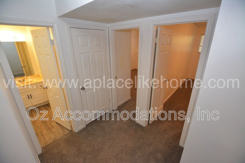 Ready to View - 611 S 13th St, Leavenworth, KS 66048 property image