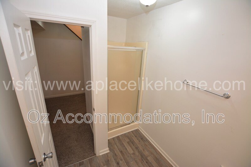 Ready to View - 611 S 13th St, Leavenworth, KS 66048 property image