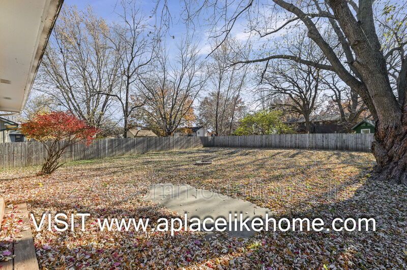 8503 Sarah Ln property image