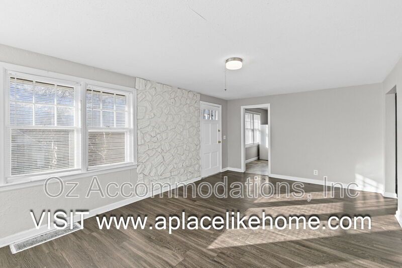 Price Drop! 1501 N 22nd St, Kansas City, KS 66102 property image