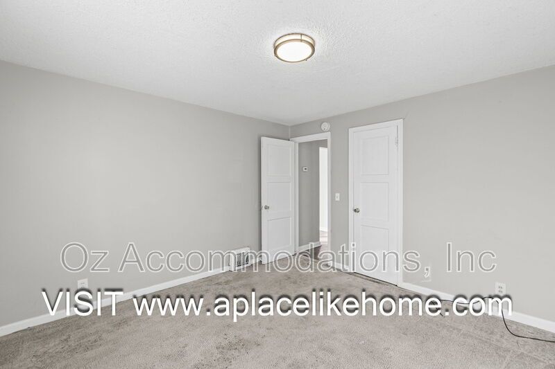 Price Drop! 1501 N 22nd St, Kansas City, KS 66102 property image