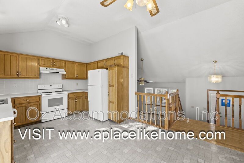 🏡 Coming Soon! Cozy Split-Level 3 Bed / 2.5 Bath Home in Prime Olathe Location! property image