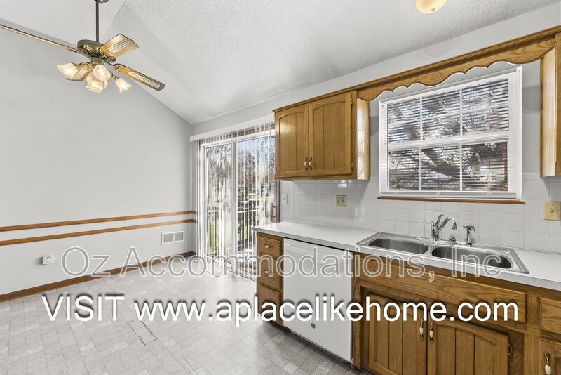 🏡 Coming Soon! Cozy Split-Level 3 Bed / 2.5 Bath Home in Prime Olathe Location! property image