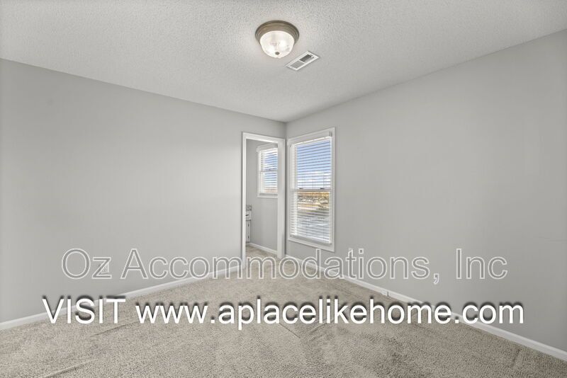 14305 Robinson St property image