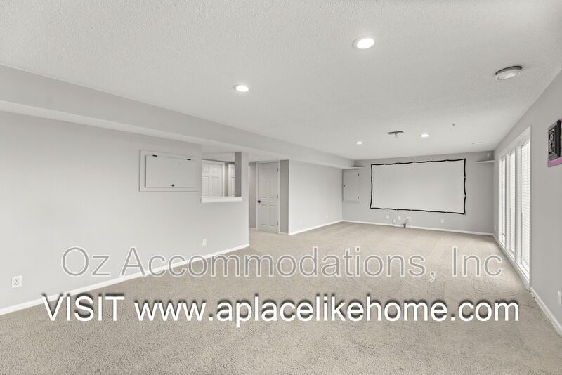 14305 Robinson St property image