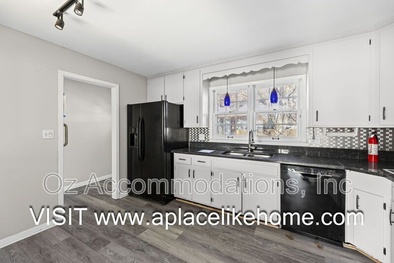 515 E Sheridan St property image