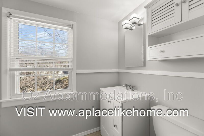 7404 Village Dr property image