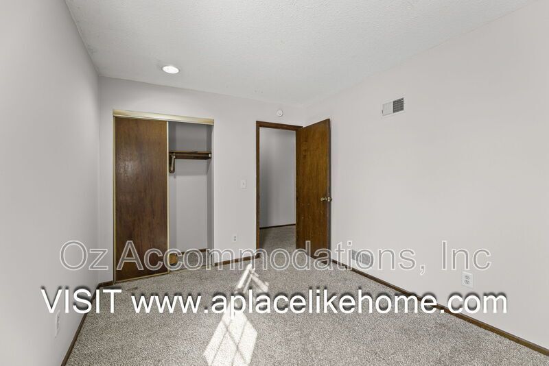 3141 Eaton St, Kansas City, KS 66103 property image