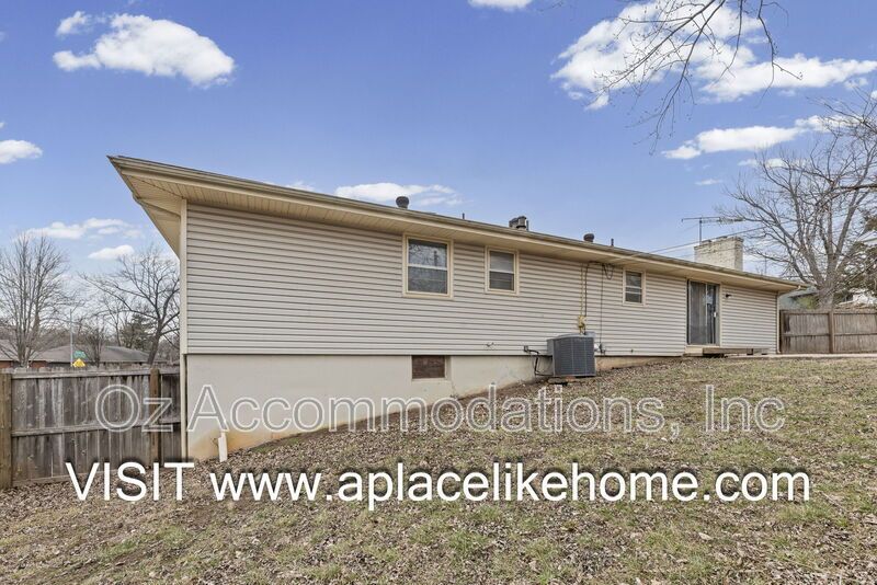 Ready to View | 11007 Cleveland Ave, Kansas City, MO 64137 property image