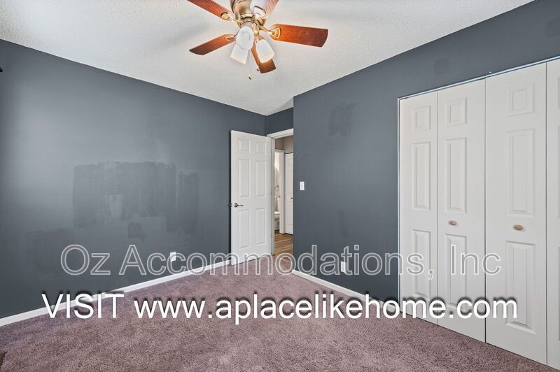 Available Now!! 14719 Bellaire Ave. Grandview, MO 64030 property image