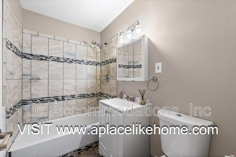 Available Now!! 14719 Bellaire Ave. Grandview, MO 64030 property image