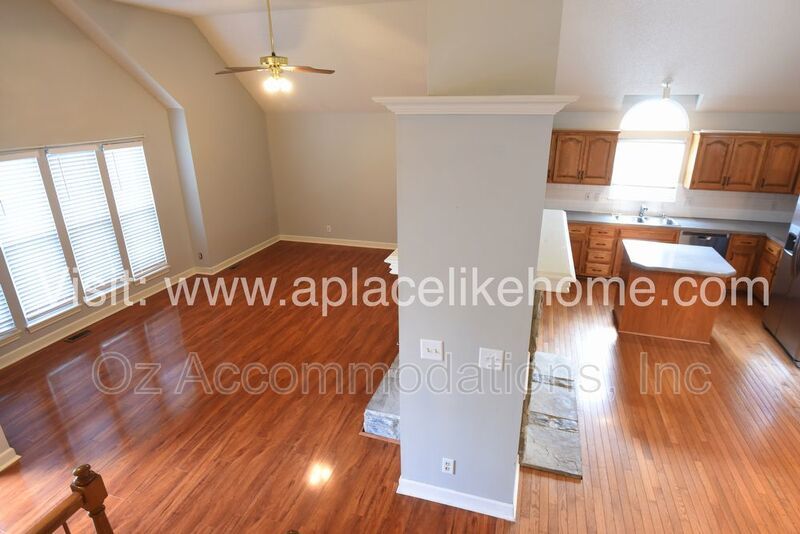HUGE DECK + PRIVATE FENCED YARD | BLUE VALLEY SCHOOLS property image