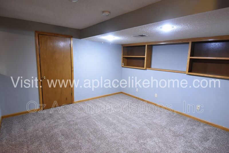 HUGE DECK + PRIVATE FENCED YARD | BLUE VALLEY SCHOOLS property image