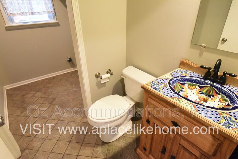AVAILABLE NOW!! 6301 W 153rd St Overland Park, Kansas 66223 property image