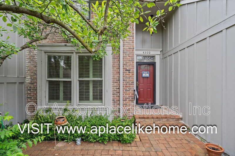 Beautifully Updated home in prestigious Huntington Farms property image