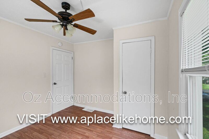 563 S Ash Ave Apt 3 property image