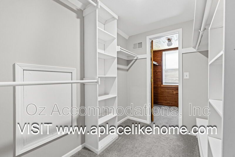 AVAILABLE NOW!! 11626 Woordward St. Overland Park, KS 66210 property image