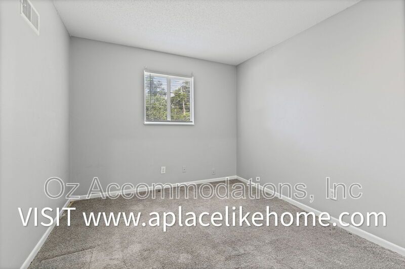 9702 Sheperds Dr, Unit B property image