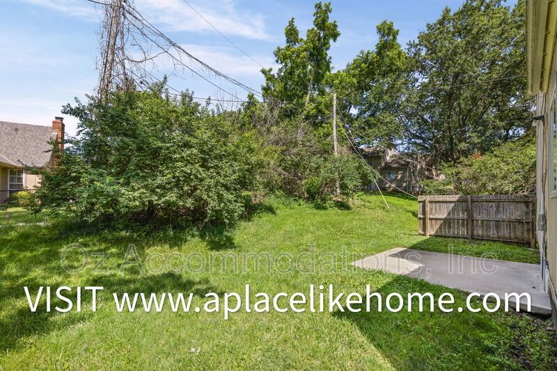 9702 Sheperds Dr, Unit B property image