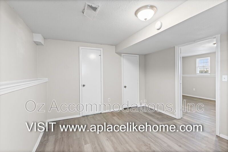 AVAILABLE NOW! 204 Bedford St. Gardner, KS 66030 property image
