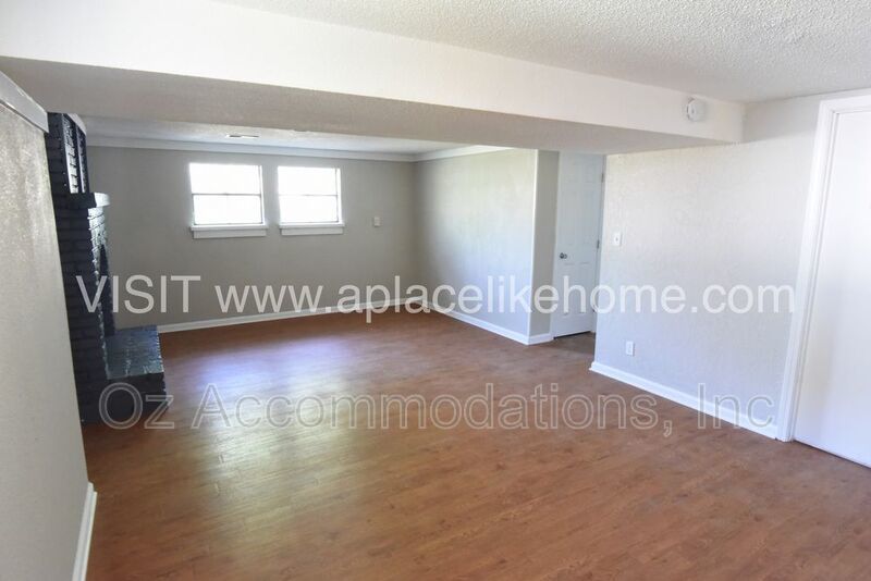 COMING SOON!! 1105 W Elm Ter Olathe, KS 66061 property image