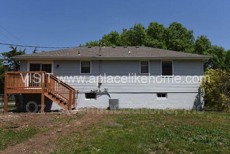COMING SOON!! 1105 W Elm Ter Olathe, KS 66061 property image