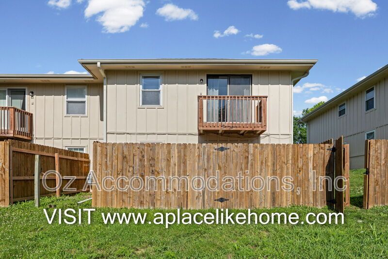 1428 NW 64th Terr, Kansas City, MO  64118 property image