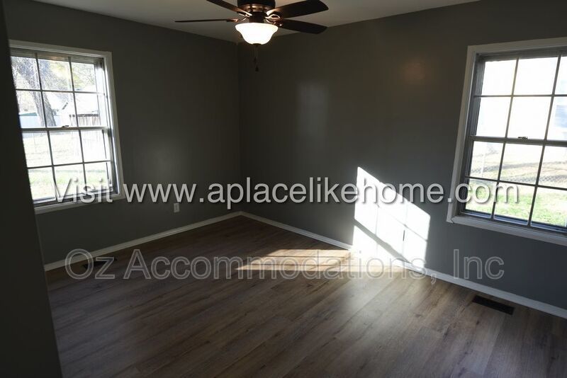 3310 Iroquois Ln Saint Joseph MO property image