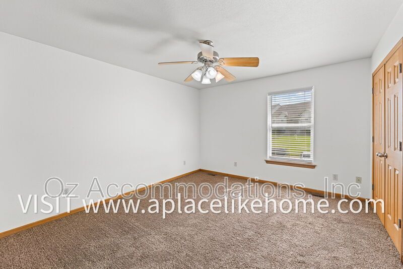 PRICE DROP!! 8626 N. Cleveland Ln. Kansas City 45156 property image