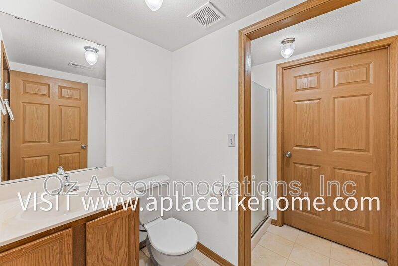 PRICE DROP!! 8626 N. Cleveland Ln. Kansas City 45156 property image