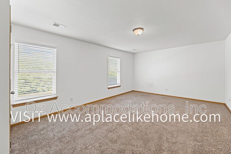 PRICE DROP!! 8626 N. Cleveland Ln. Kansas City 45156 property image