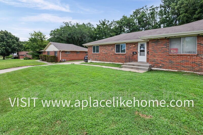 3609 W 47th St Roeland Park KS 66205 property image
